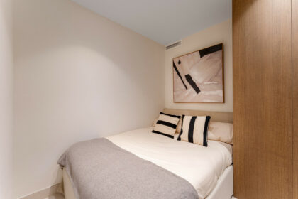 ce1c60ee14a4f91ecf02fd9e05e1faa1 - 16