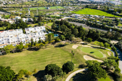 ce1c60ee14a4f91ecf02fd9e05e1faa1 - 25