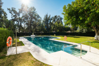 ce1c60ee14a4f91ecf02fd9e05e1faa1 - 28