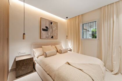 ce1c60ee14a4f91ecf02fd9e05e1faa1 - 9