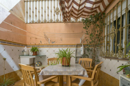 d27b34cf39076dcb418f2402027982c3 - 18