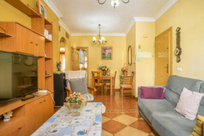 d27b34cf39076dcb418f2402027982c3 - 2