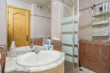 d27b34cf39076dcb418f2402027982c3 - 22