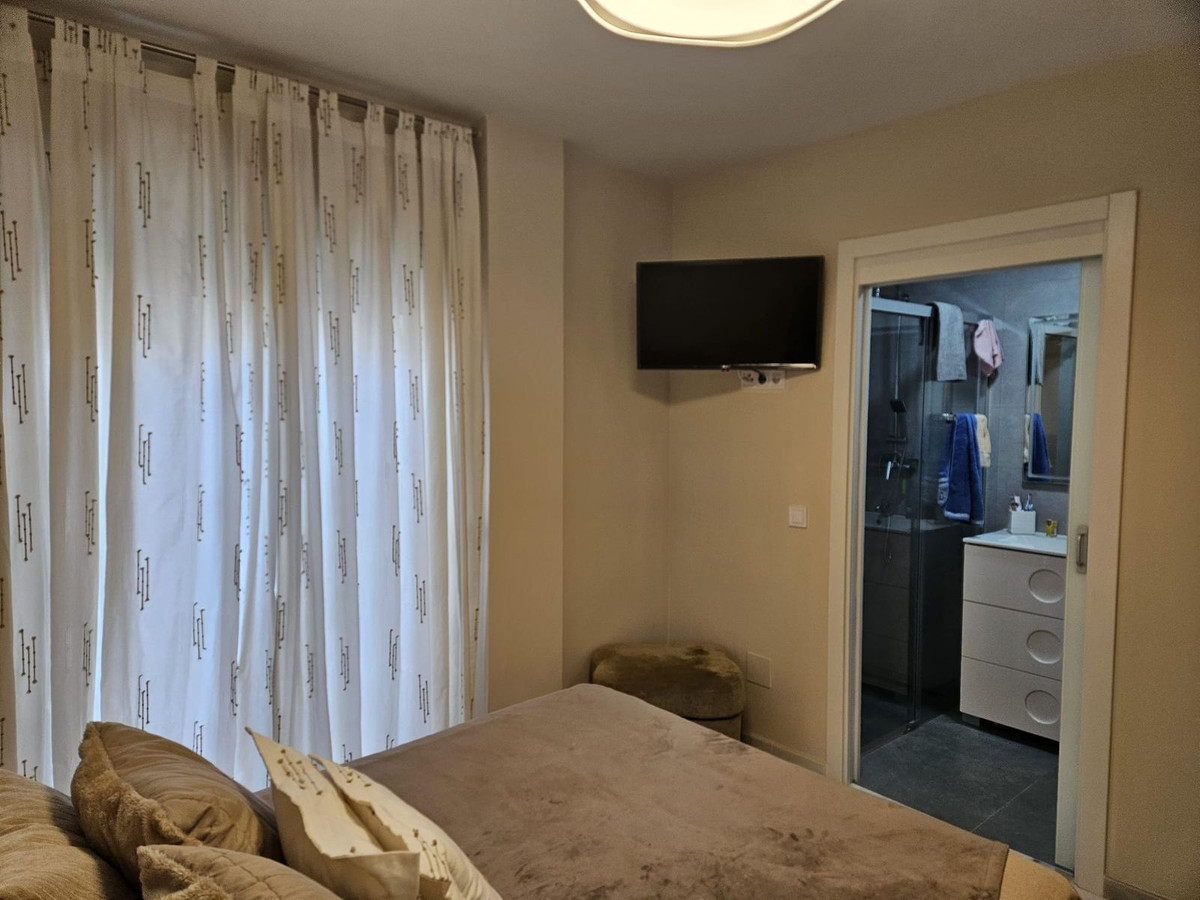 d2ab47eca375795f7e1e6b859c86261b - 19