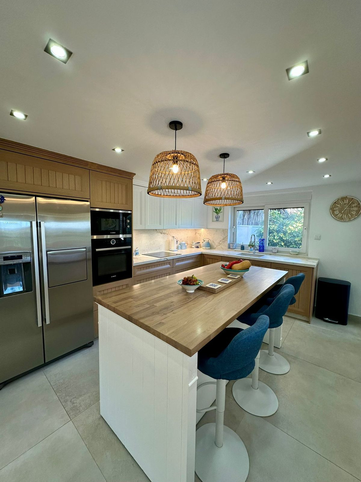 d479df1a8cb423010c295fc294b81eba - 10