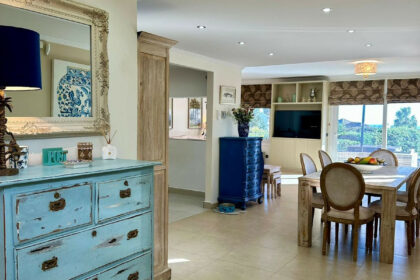 d479df1a8cb423010c295fc294b81eba - 13