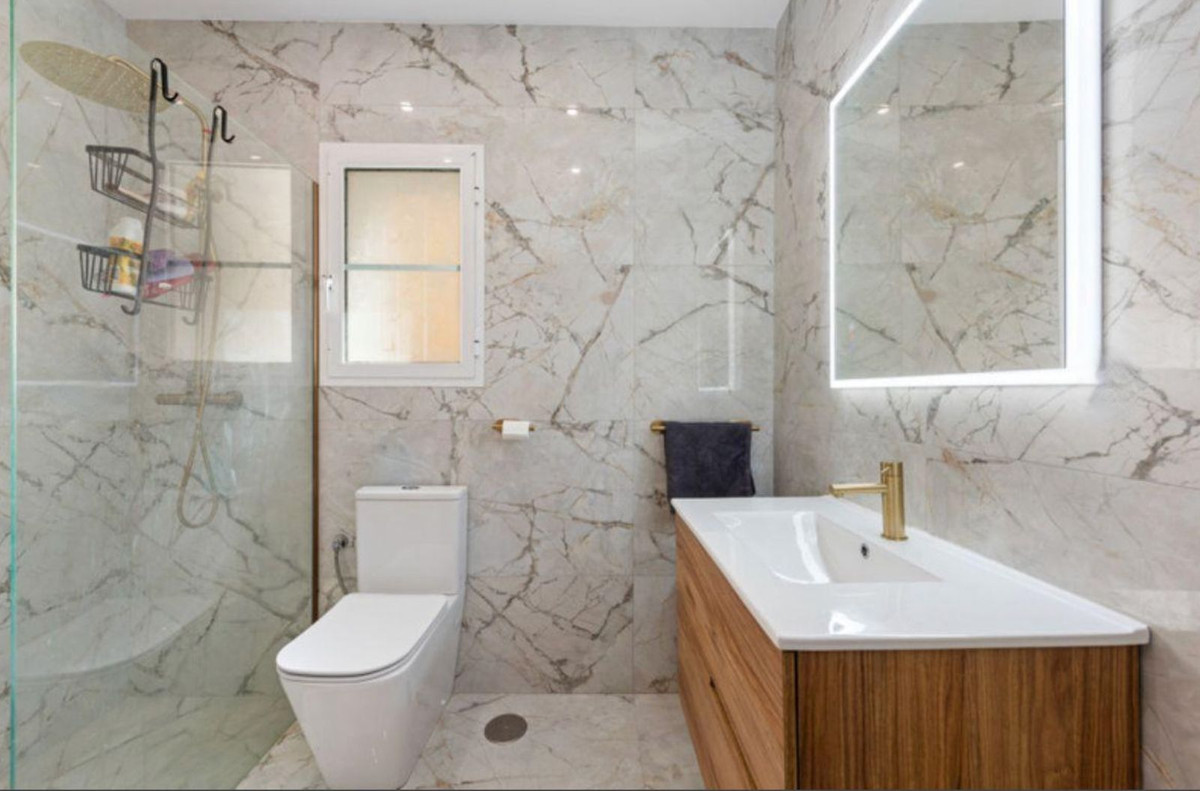 d6219d37c6c98e87f63e1bf8e9b8155c - 8