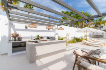 d91b711dd11448ddbd5b378cf7f2cd16 - 30