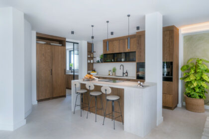 d91b711dd11448ddbd5b378cf7f2cd16 - 4