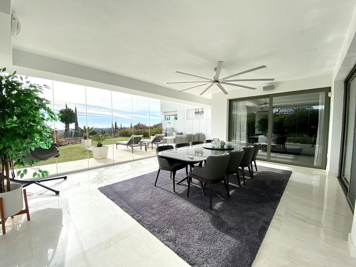 d95f2d6656e14dd47460f9a6d76148e8 - 6