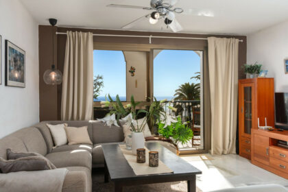 db8cd2069ba00f9a799170ffdd5ce91c - 5