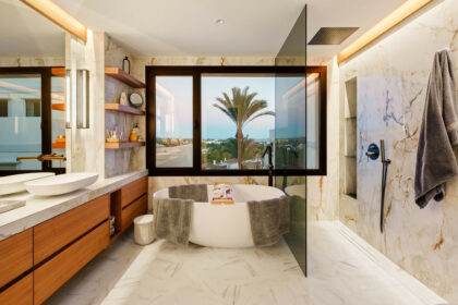 dc0f80ce6c31ba99fc028f3641cc0868 - 30