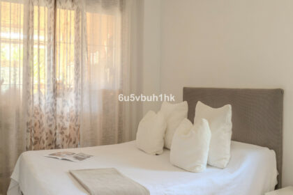 dc5efa7f8ef2e90e0a1fa32e1d02fd7b - 19