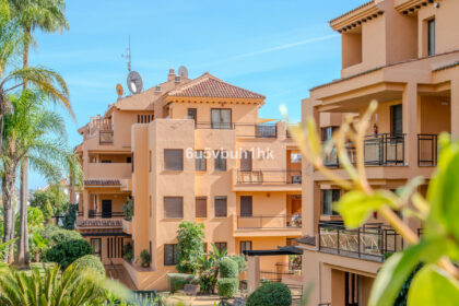 dc5efa7f8ef2e90e0a1fa32e1d02fd7b - 26