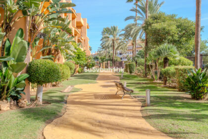 dc5efa7f8ef2e90e0a1fa32e1d02fd7b - 27