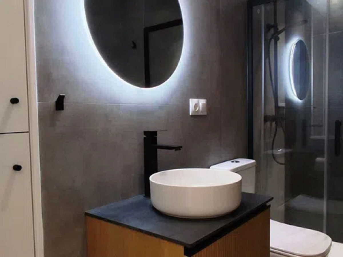 dd1e0cc21a21d44d8d8fa11f3e3d0b52 - 14