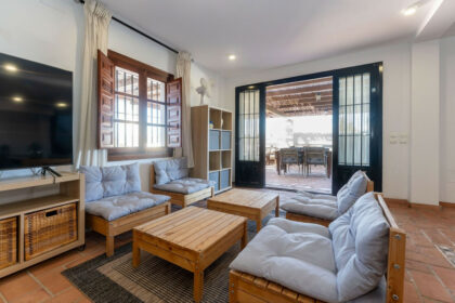 e2456eecf110a8e87412decb4f9fa2c0 - 36