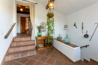 e2456eecf110a8e87412decb4f9fa2c0 - 5