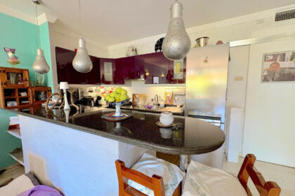 e2a29b2e43b4b4bd118dfbef7a9040fe - 10