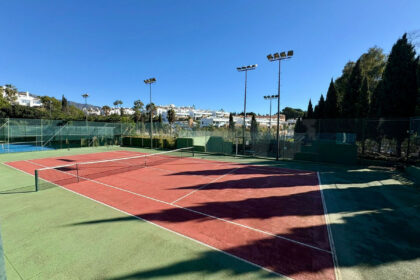 e2a29b2e43b4b4bd118dfbef7a9040fe - 34