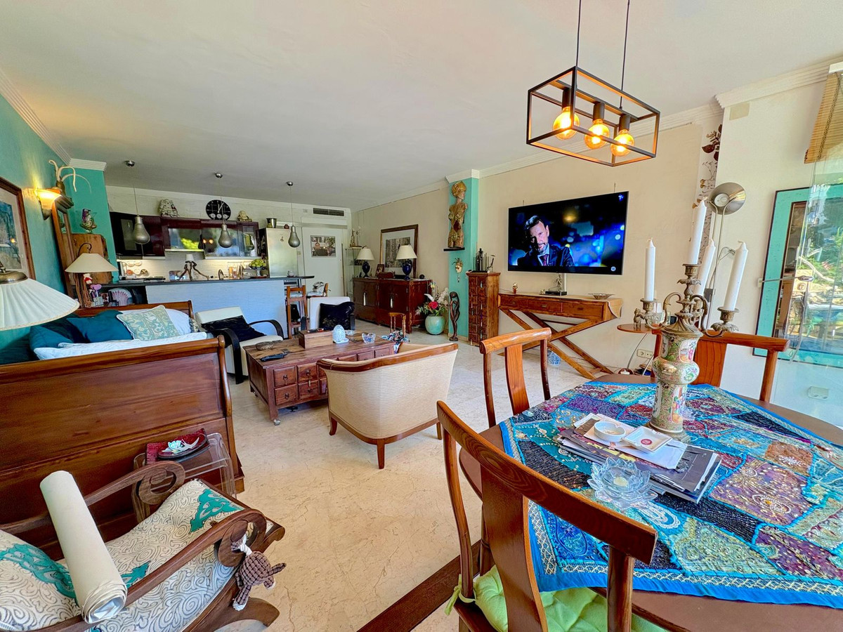 e2a29b2e43b4b4bd118dfbef7a9040fe - 5