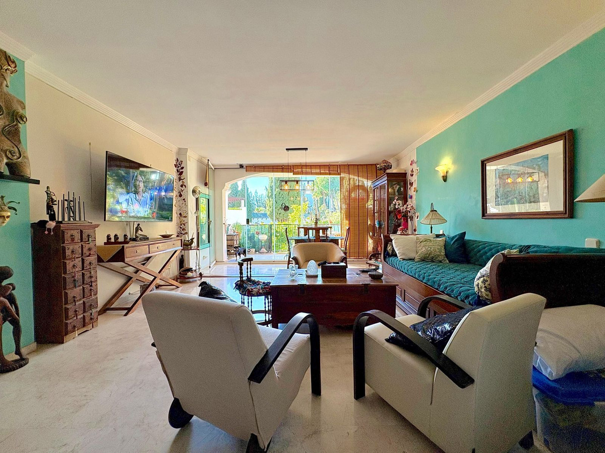 e2a29b2e43b4b4bd118dfbef7a9040fe - 8