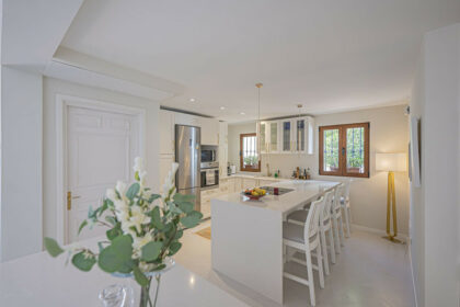 e4437668c620b703a7af5c6b45440643 - 11