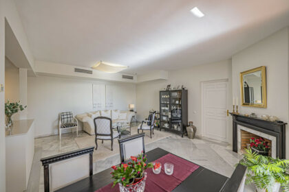 e4437668c620b703a7af5c6b45440643 - 16