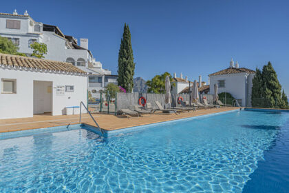 e4437668c620b703a7af5c6b45440643 - 21