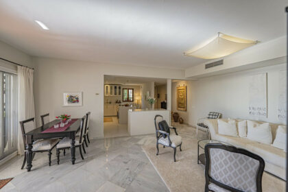 e4437668c620b703a7af5c6b45440643 - 26