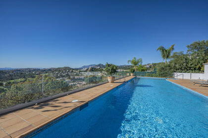 e4437668c620b703a7af5c6b45440643 - 30