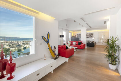 e6c91f3f8ddf984dbf48055b067d3d9c - 13