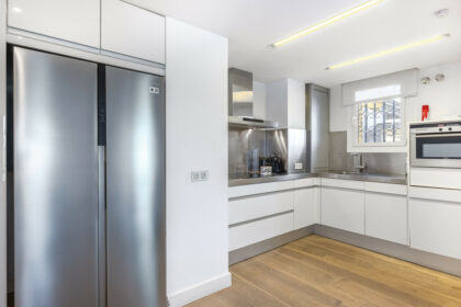 e6c91f3f8ddf984dbf48055b067d3d9c - 24