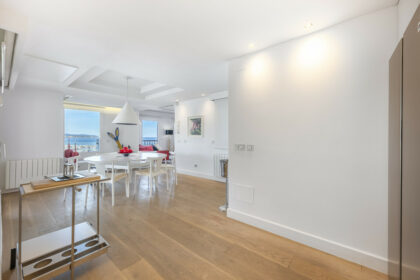 e6c91f3f8ddf984dbf48055b067d3d9c - 26