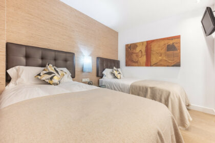 e6c91f3f8ddf984dbf48055b067d3d9c - 32