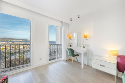 e6c91f3f8ddf984dbf48055b067d3d9c - 50