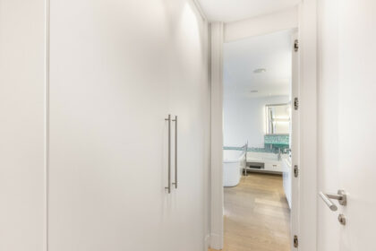 e6c91f3f8ddf984dbf48055b067d3d9c - 51