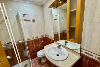 e7e5a4d6e1aaf0f3978190b9425106cc - 14