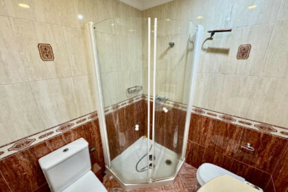 e7e5a4d6e1aaf0f3978190b9425106cc - 15