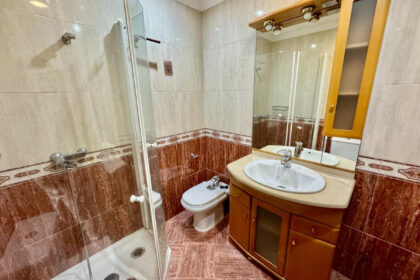 e7e5a4d6e1aaf0f3978190b9425106cc - 16