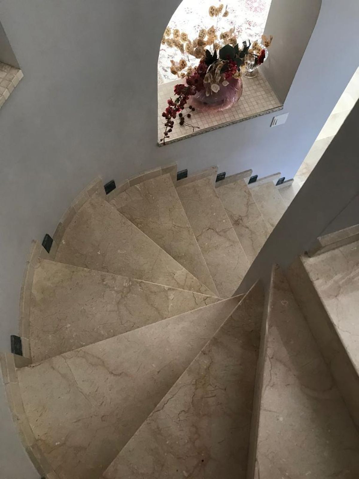 e89b63b139905bcc42b1d505c07caaae - 22