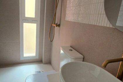 e8bbb7de7d676b895295c9a8ed8a869f - 16