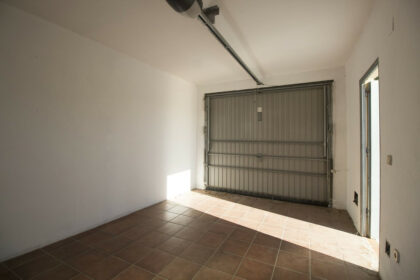 ea0189b142db41cad46c0a667a2be7f8 - 17