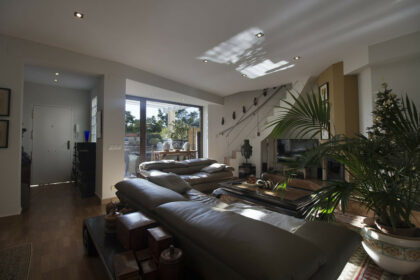 ea0189b142db41cad46c0a667a2be7f8 - 21