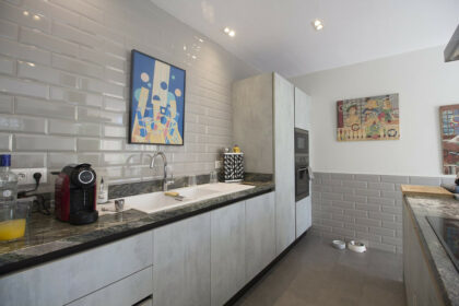 ea0189b142db41cad46c0a667a2be7f8 - 26