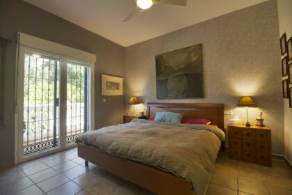 ea0189b142db41cad46c0a667a2be7f8 - 27