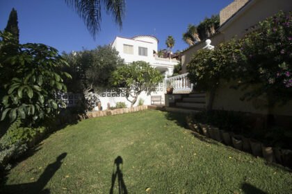 ea0189b142db41cad46c0a667a2be7f8 - 8