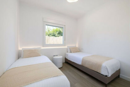 ea0525b144f72890b5236edc73d1208b - 21