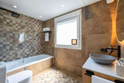 ea0525b144f72890b5236edc73d1208b - 22