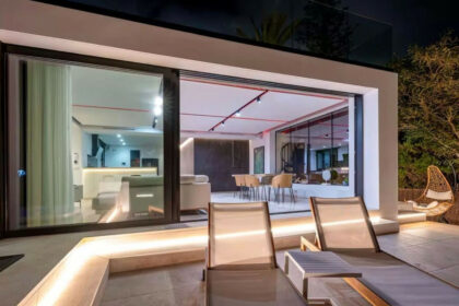 ea0525b144f72890b5236edc73d1208b - 25